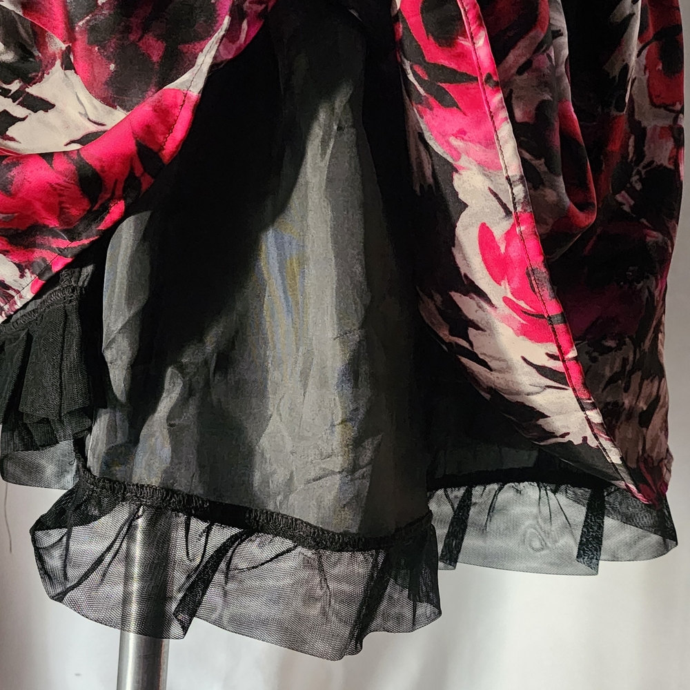 Candie's Floral Chiffon Mini Skirt in Pink and Black - Picture 3 of 8